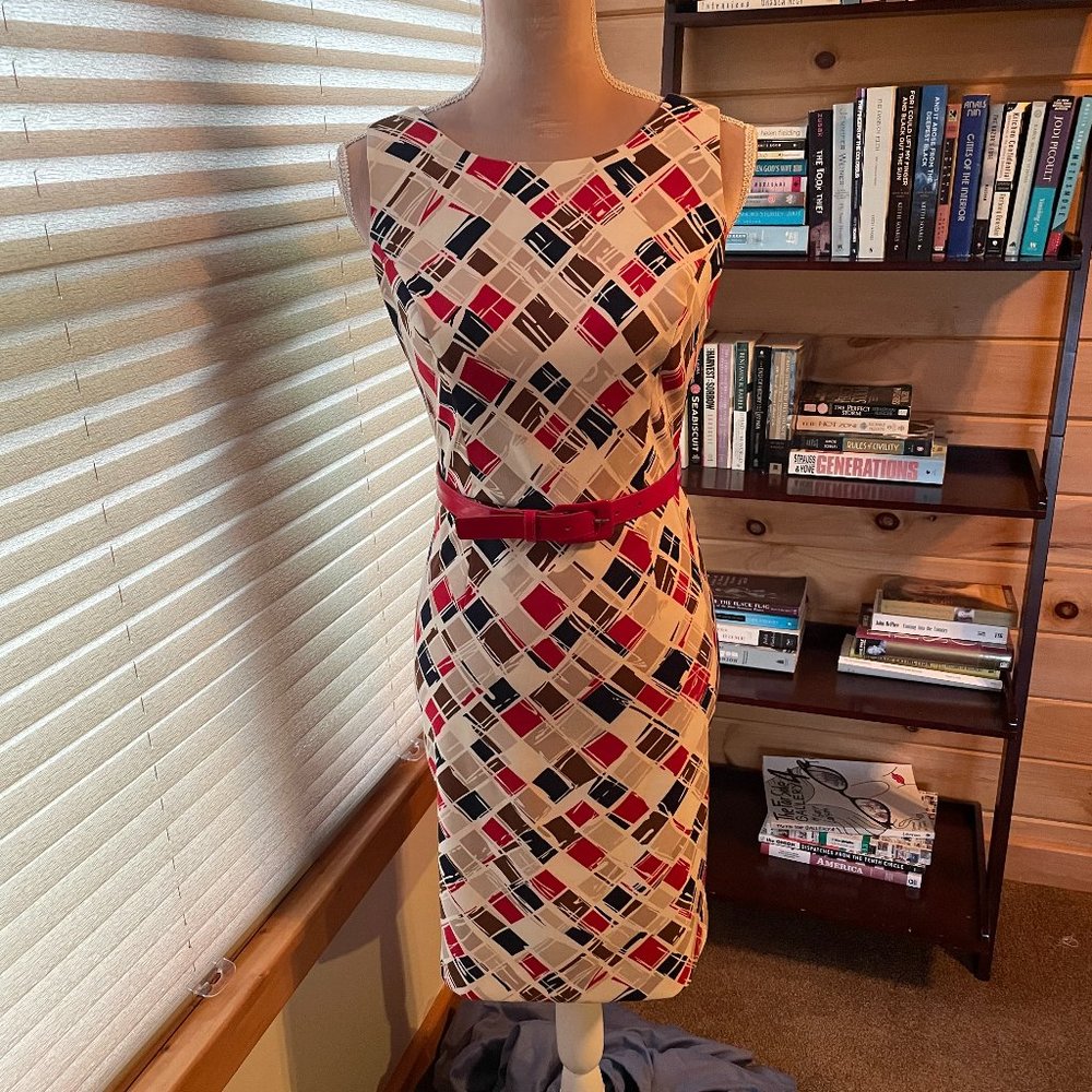 Evan Picone Sleeveless Sheath Dress with Belt Size 4
